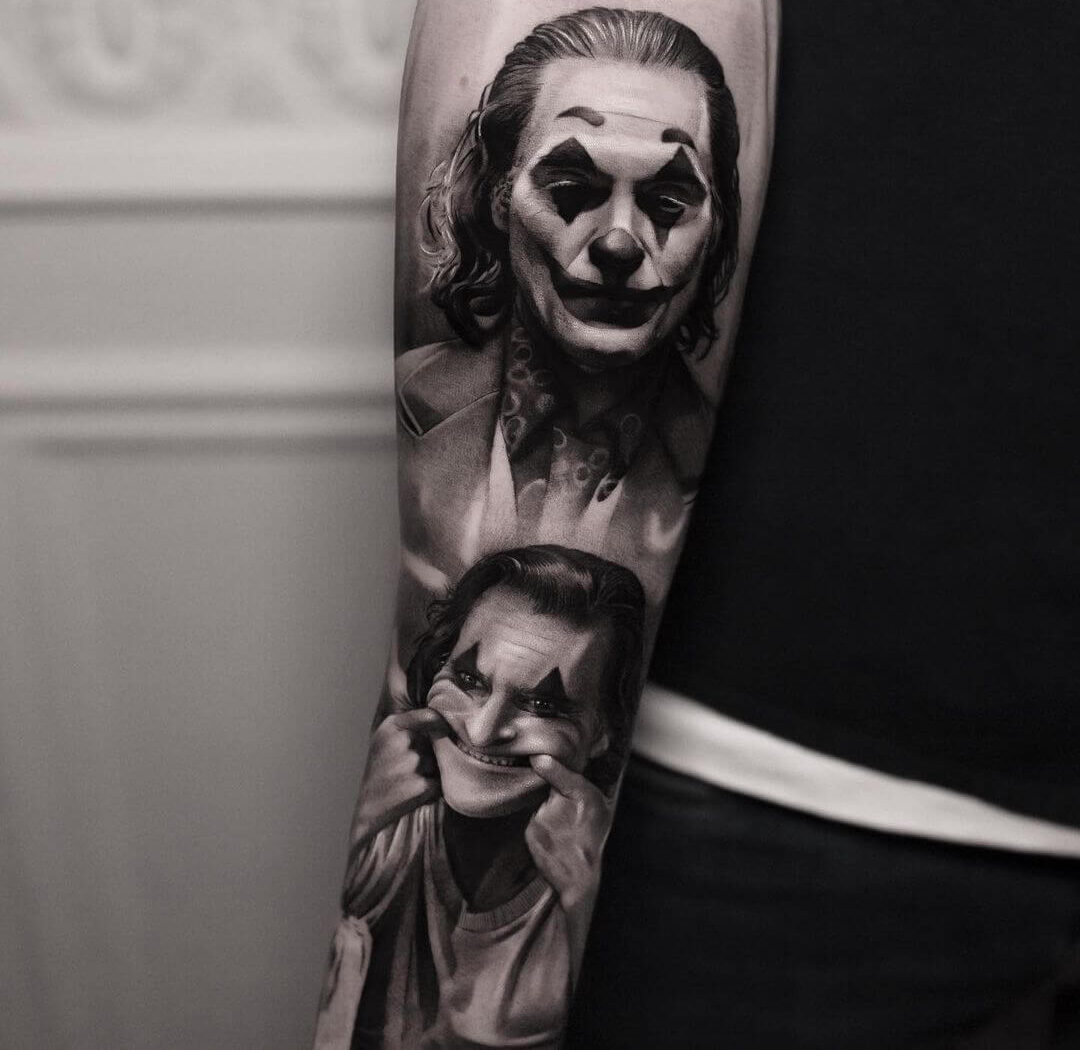 tatuaggio joker realistico braccio