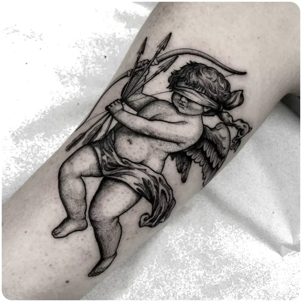 tatuaggio angelo bendato