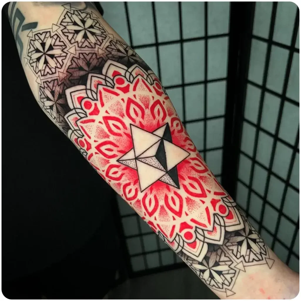 tatuaggio mandala rosso