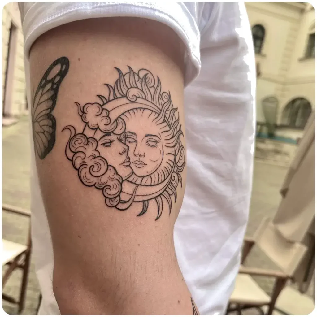 tatuaggio sole e luna braccio