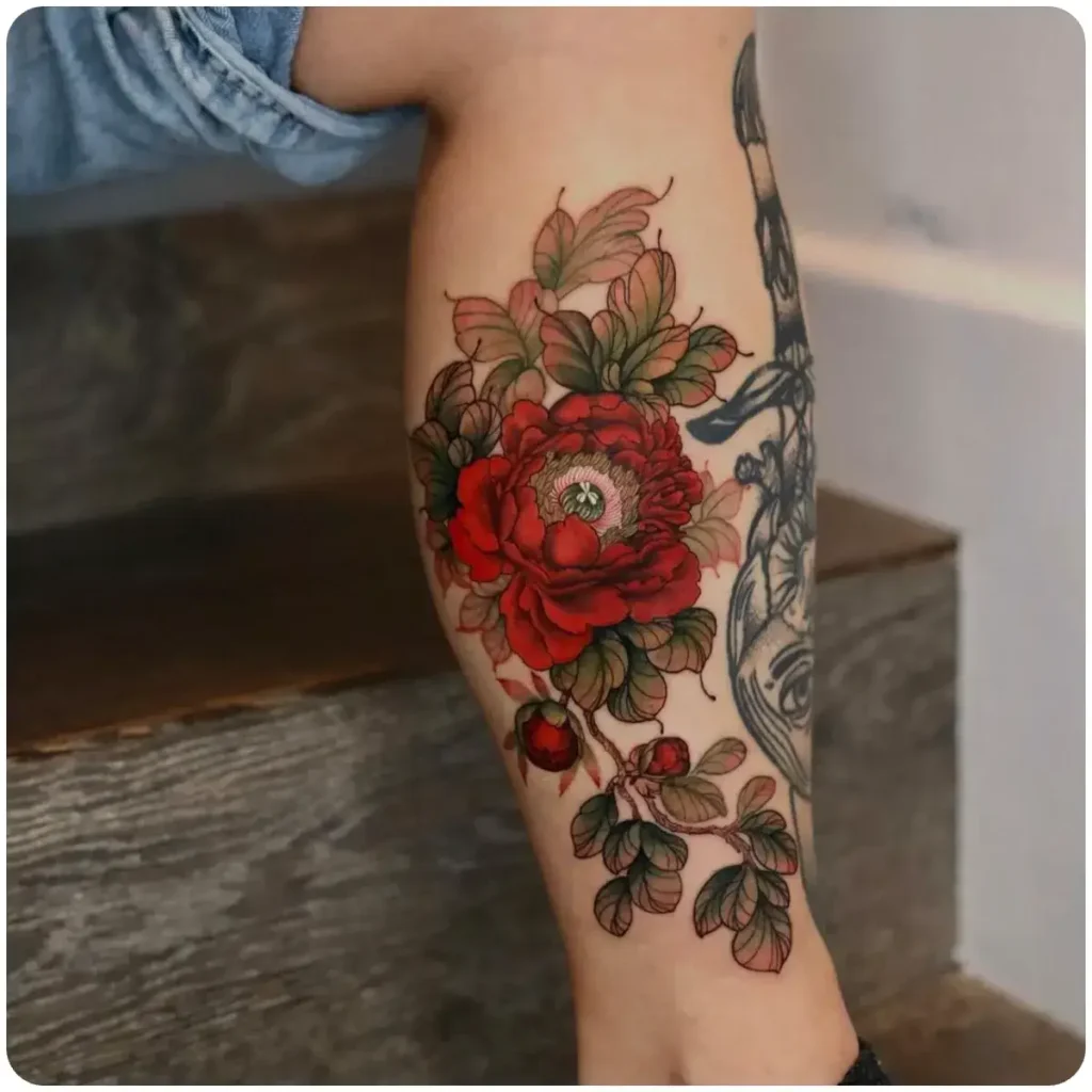 tatuaggio peonia rossa