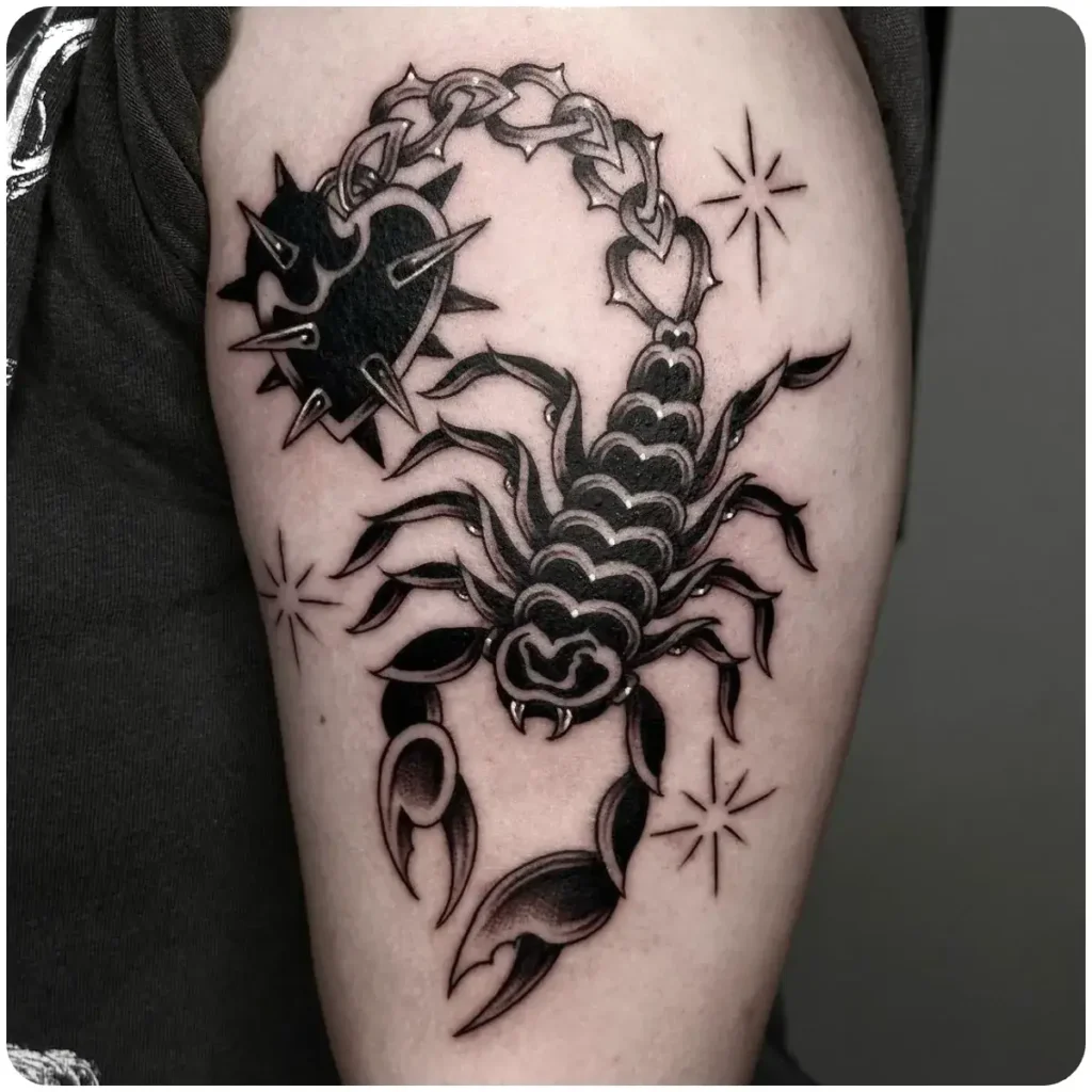 tatuaggio scorpione cuore nero