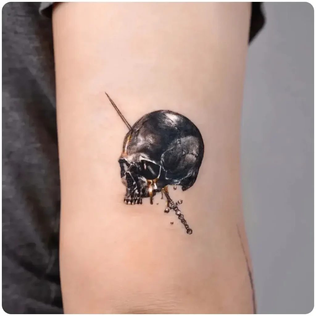 tatuaggio teschio realistico piccolo